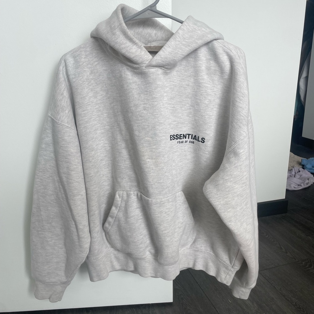 Essentials fear of god sweatshirt